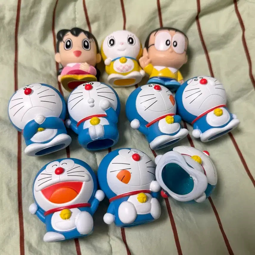 [BUNJANG] Doraemon Finger Figurines (Set of 10) / 도라에몽 손가락 피규어(10개세트)