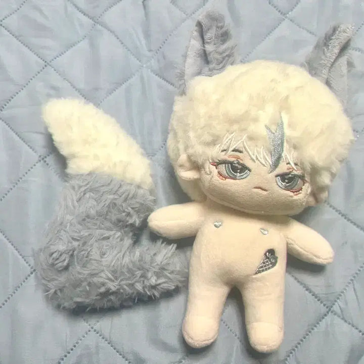 [BUNJANG] 20cm Unbranded Plush Doll with Magnetic Tail / [급처 현물 자석꼬리포함] 무속성 솜깅이 20cm 급처