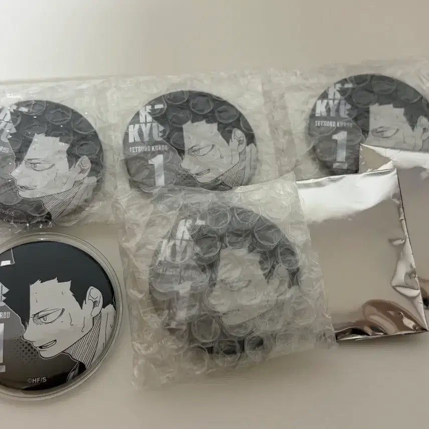 [BUNJANG] Haikyuu!! Tetsuro Kuroo Can Badge / 하이큐 쿠로오 캔뱃지