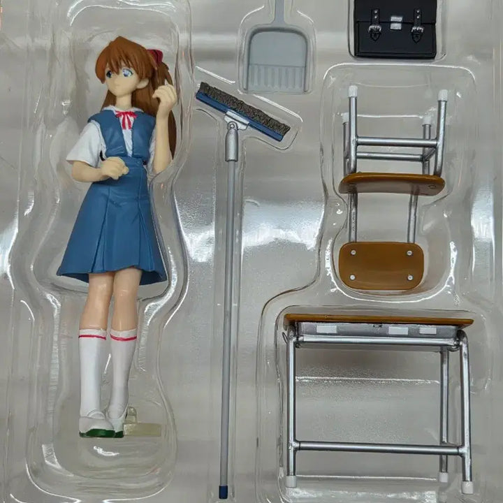 [BUNJANG] Neon Genesis Evangelion Asuka Cleaning Time Classic Figure / 신세기 에반게리온 소류 아스카 청소 시간 고전 피규어 교복 판매합니다!
