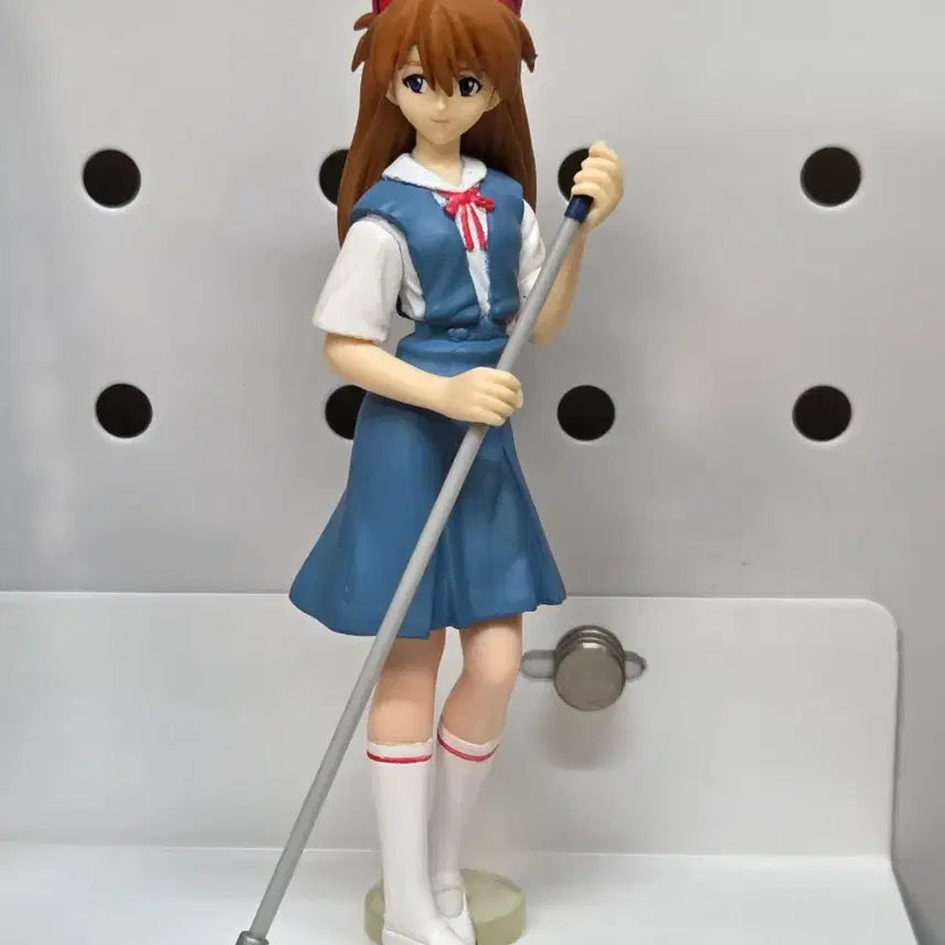 [BUNJANG] Neon Genesis Evangelion Asuka Cleaning Time Classic Figure / 신세기 에반게리온 소류 아스카 청소 시간 고전 피규어 교복 판매합니다!