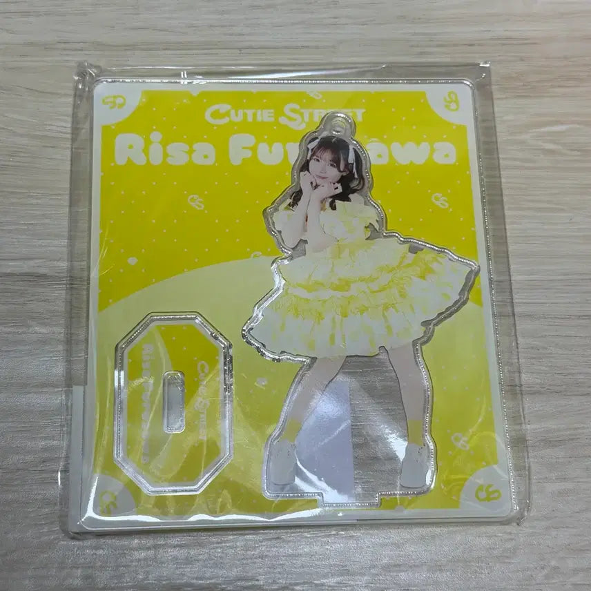 [BUNJANG] Cutestreet Risa Furusawa Acrylic Stand / 큐티스트리트 큐스토 후루사와 리사 아크릴 스탠드 아크스타