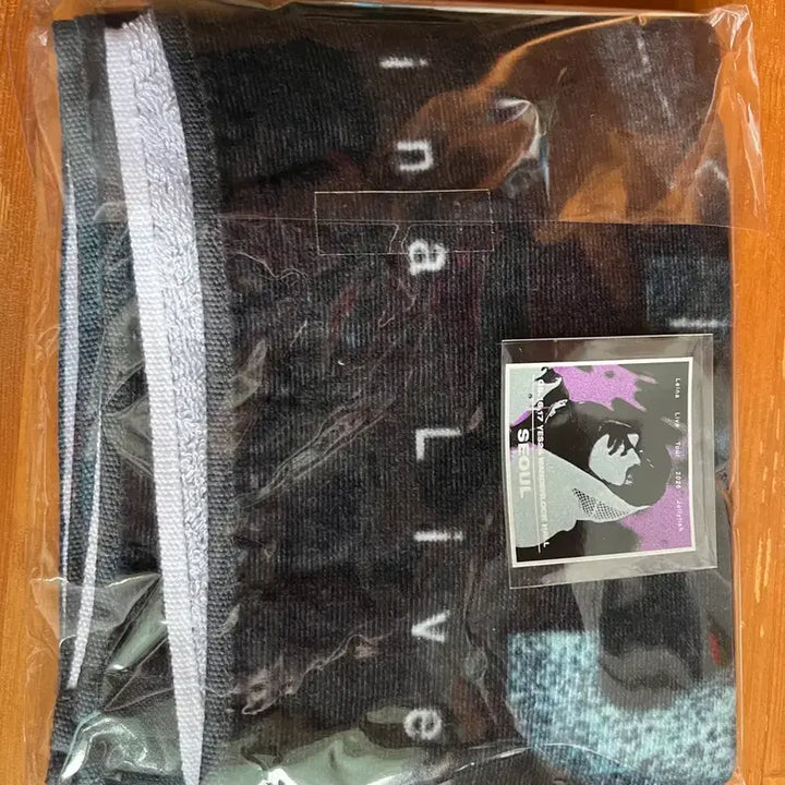 [BUNJANG] Raina Live Concert Towel, Sticker Set / 레이나 라이브 콘서트 타월, 스티커 일괄