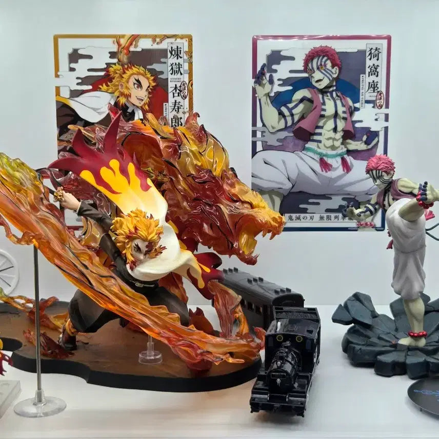 [BUNJANG] Demon Slayer: Kimetsu no Yaiba Mugen Train Tomica Diorama Set / 귀멸의칼날 타카라토미 무한열차 토미카 디오라마
