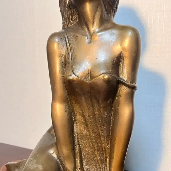 [BUNJANG] Bronze Marilyn Monroe Style Sculpture Statue (43cm) / 동브론즈 여성 조각상 43cm (마릴린 먼로 스타일)