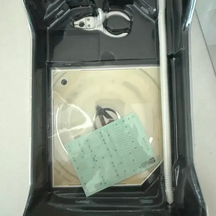[BUNJANG] Hot Toys Iron Man Mark VII Sub-Zero Limited Edition Figure / 핫토이 아이언맨 마크7 서브제로 한정판