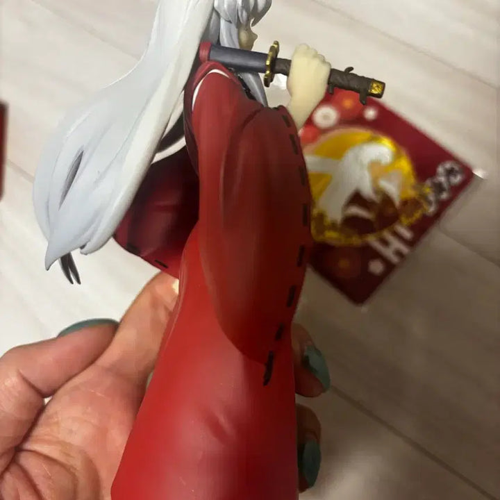 [BUNJANG] Inuyasha Figure with Service Badge / 이누야샤 피규어(서비스 뱃지)