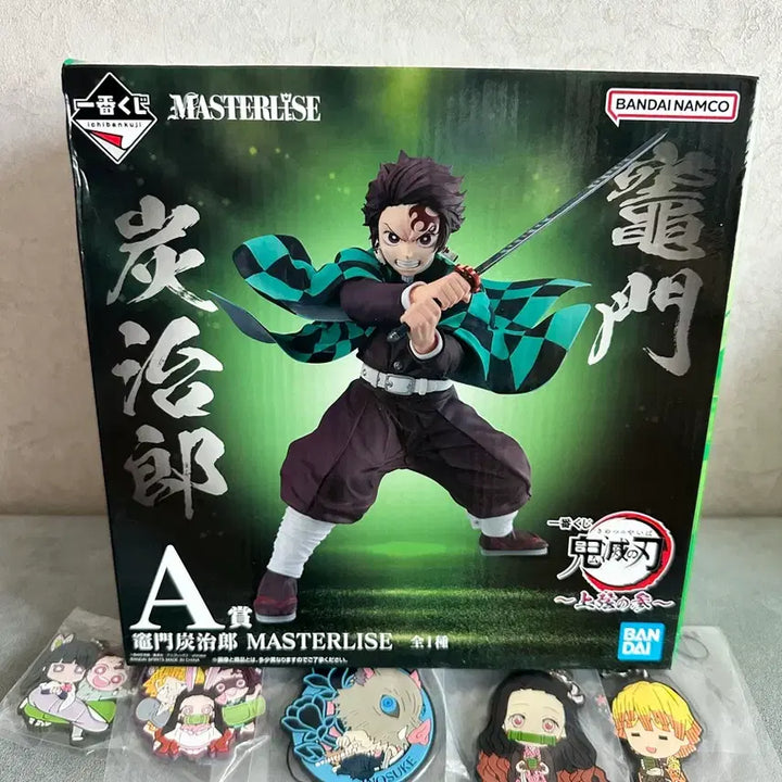 [BUNJANG] Demon Slayer Tanjiro Figure &amp; Rubber Strap Set (Sealed) / (최저가, 미개봉) 귀멸의칼날 제일복권 A상 탄지로+러버스트랩