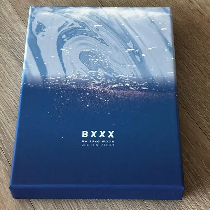 [BUNJANG] HA SUNG WOON 2nd Mini Album BXXX Photocard DVD / 하성운 2집 미니 앨범 BXXX 앨범 포토카드 DVD