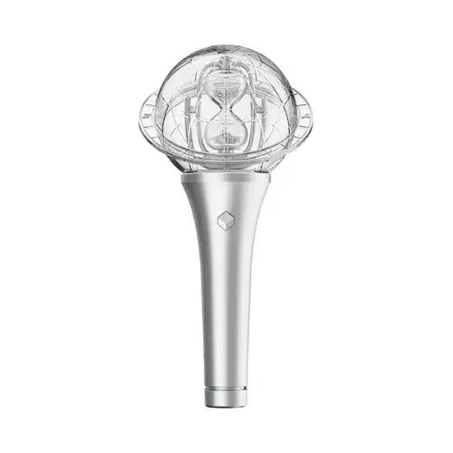 [BUNJANG] ATEEZ VER.3 Lightstick / ATEEZ 에이티즈ver.3 응원봉 (스티커 포함)양도. 익일배송