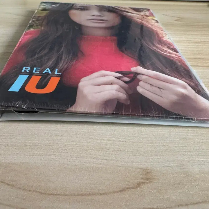 [BUNJANG] IU REAL IU Album (Sealed) / 아이유 REAL IU 앨범 미개봉