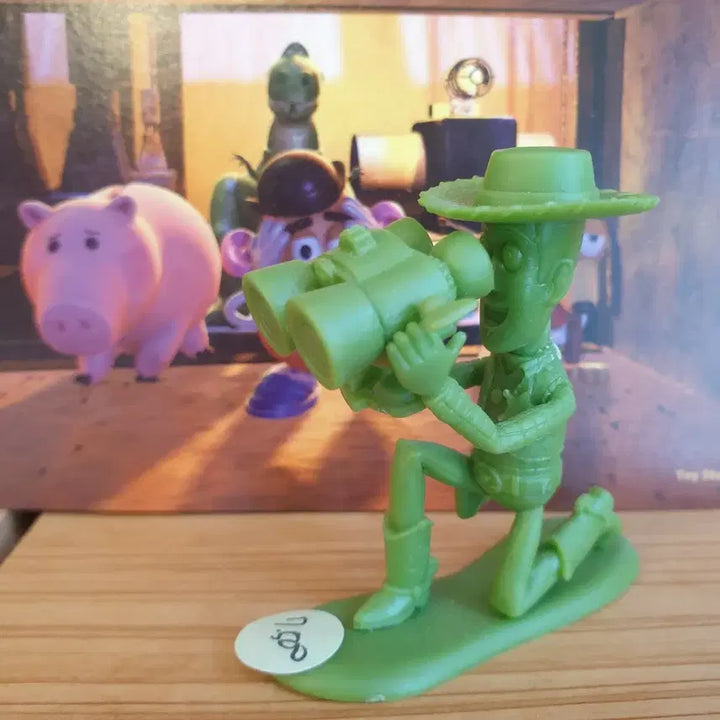 [BUNJANG] Disney Pixar Toy Story Green Army Man Woody Figure / 토이스토리 그린아미맨 우디 피규어