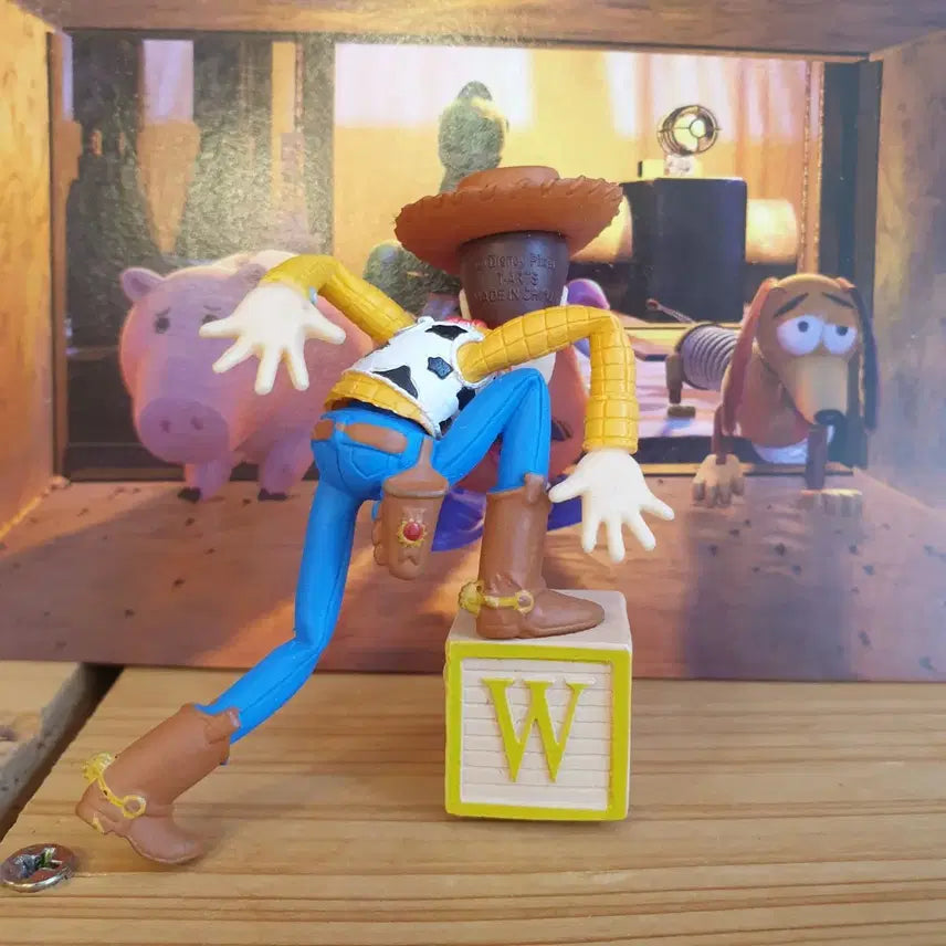 [BUNJANG] Takara Tomy Toy Story Woody Figure / 타카라토미 토이스토리 우디 피규어