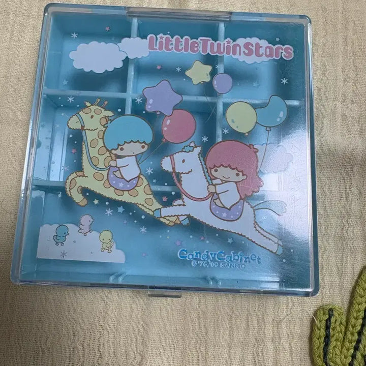 [BUNJANG] Kiki &amp; Lala Classic Storage Box / 키키라라 고전 보관함