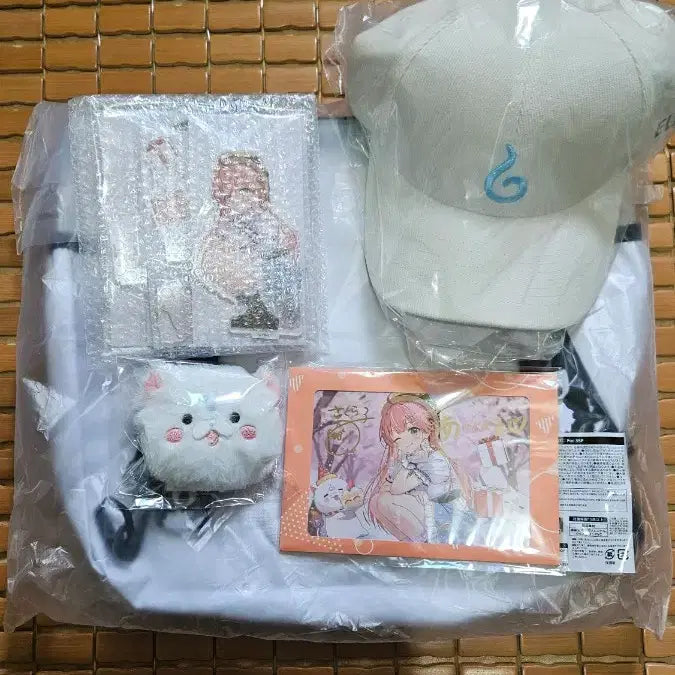 [BUNJANG] Hololive Sakura Miko 2024 Birthday Limited Edition Goods Set / 홀로라이브 사쿠라 미코 2024 생일기념 굿즈 수량한정 세트 판매합니다