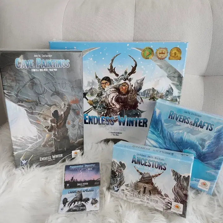 [BUNJANG] Endless Winter Board Game Set (Base Game + 3 Expansions + 2 Promos) / 엔드리스 윈터 보드게임 세트 (본판+확장판3+프로모2)