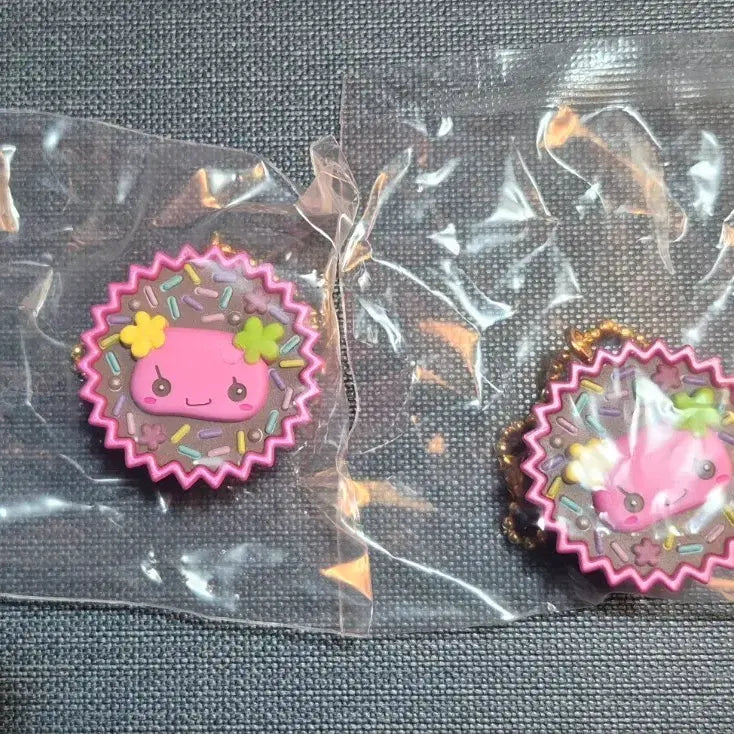 [BUNJANG] Cupcake Keychain Set / 컵케이크 키링 2개
