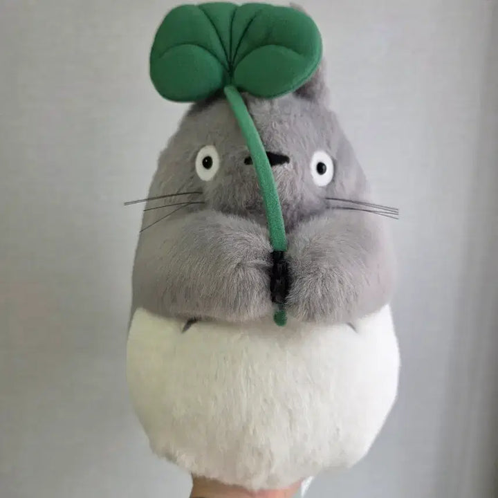 [BUNJANG] Ghibli Totoro Leaf Plush / 지브리 잎사귀  토토로 인형