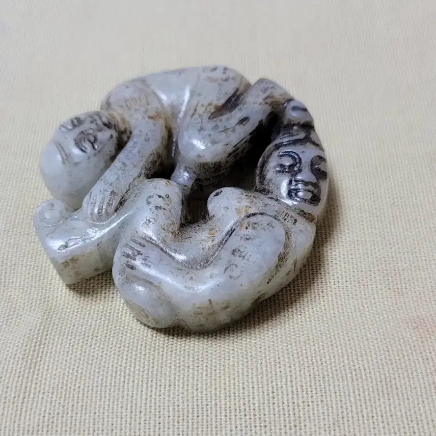 [BUNJANG] Antique Jade Pendant with Dual Figures / 고풍스러운 인물옥패