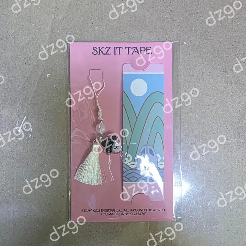 [BUNJANG] Stray Kids Wolfchan Bookmark / Straykids Doit Wolfchan Bookmark 울프찬