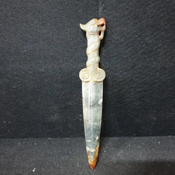 [BUNJANG] Excavated Jade Sword with Animal Carvings (Warring States Period) / (수원만물)출토 화전옥 옥검