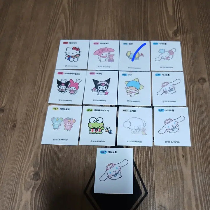 [BUNJANG] Sanrio Sticker Cinnamoroll Kerokerokeroppi / 산리오띠부씰 1개 선택 시나모롤 케로케로케로피 하자씰