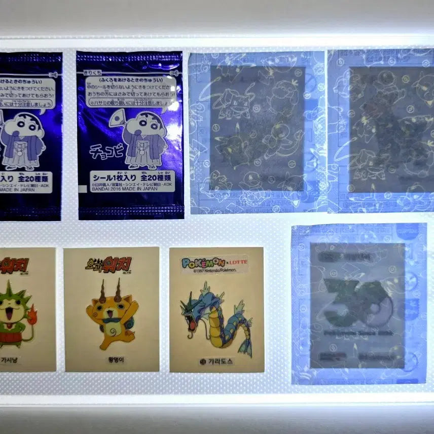 [BUNJANG] Pokemon 30th Anniversary Stickers Bundle (Bulbasaur, Plusle, Minun, Gyarados, Yo-kai Watch, Crayon Shin-chan) - Sealed / 포켓몬스터 30주년 띠부씰 이상해씨 외 총 8장 일괄 (짱구,요괴워치)