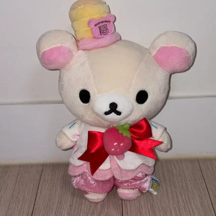 [BUNJANG] Vintage Rilakkuma 5th Anniversary 15cm Strawberry Doll (2008) / [빈티지] 코리락쿠마 5주년 기념 15cm 딸기 인형(2008년 발매)
