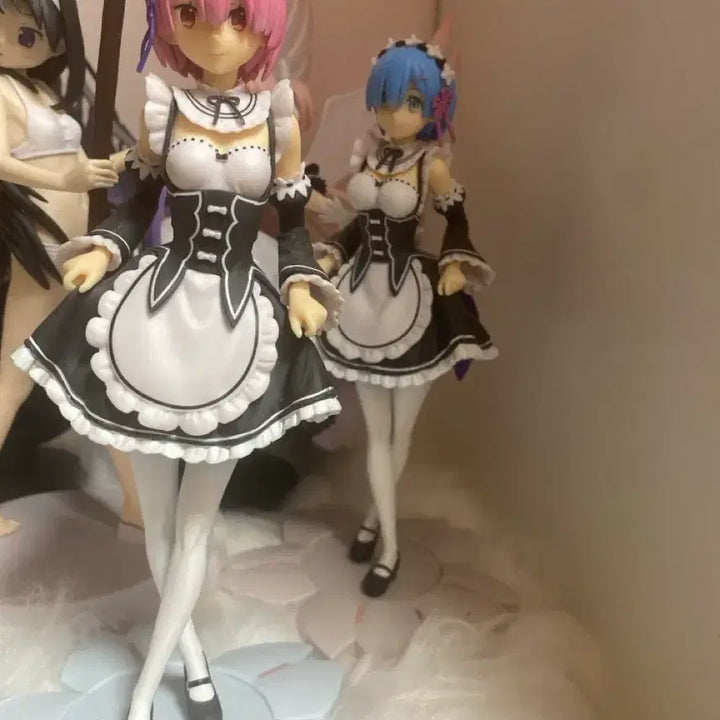 [BUNJANG] Re:Zero Ram &amp; Rem Maid Figure Bundle Set / 리제로 메이드 렘,람 피규어 일괄