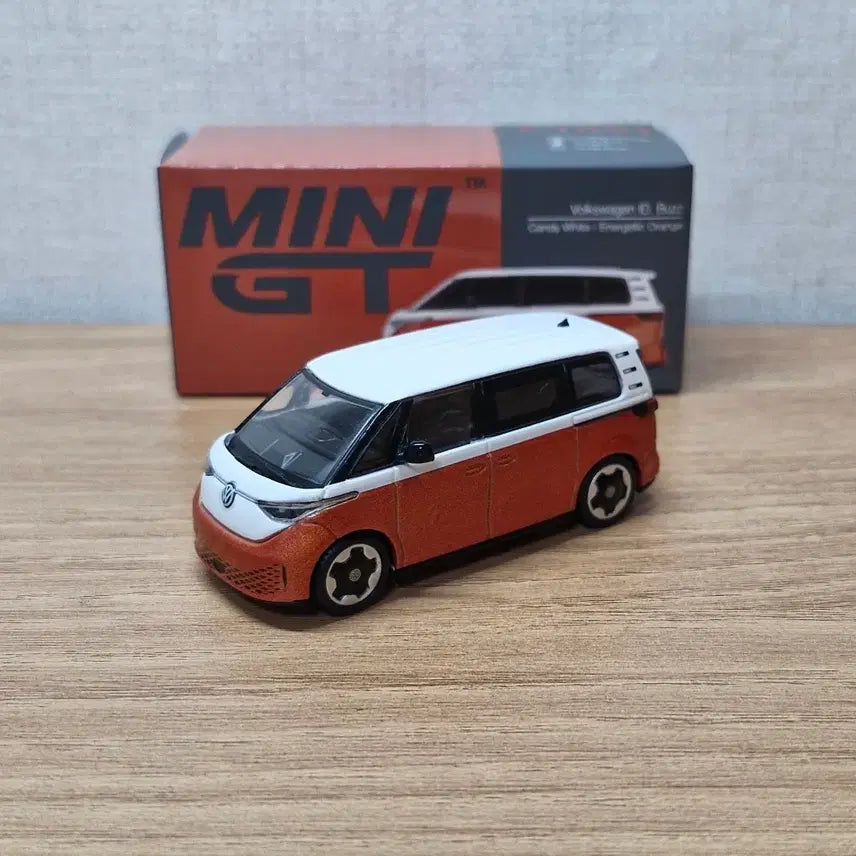 [BUNJANG] Minini GT Volkswagen ID. Buzz Diecast Model / 미니지티 폭스바겐 ID 버즈 급처합니다(가격다운)