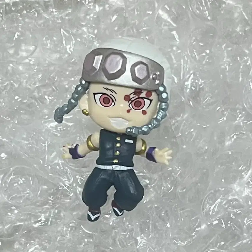 [BUNJANG] Demon Slayer Tengen Uzui Chibi Masters Mini Figure / 처분)귀멸의 칼날 우즈이 텐겐 치비 마스터즈 미니 피규어