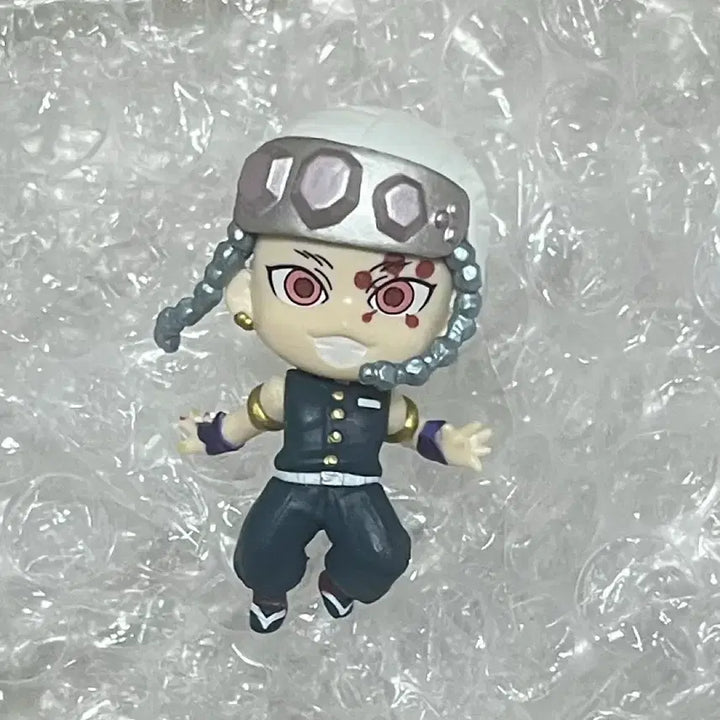 [BUNJANG] Demon Slayer Tengen Uzui Chibi Masters Mini Figure / 처분)귀멸의 칼날 우즈이 텐겐 치비 마스터즈 미니 피규어