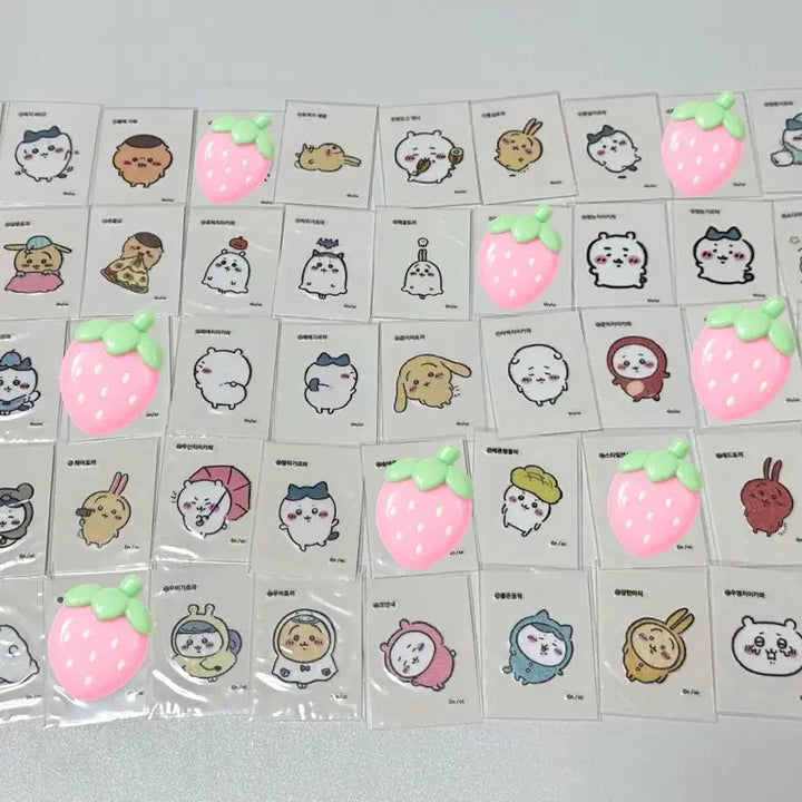 [BUNJANG] Cheekawa Retro Stickers (Tti-bu-ssil) / 먼작귀 치이카와 레트로 스티커 (띠부씰)