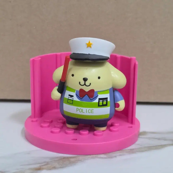 [BUNJANG] Pompompurin Pompou Lego Block Figure Blind Box (Police) / 폼폼푸린 폼푸 레고 블럭 피규어 블라인드 박스 경찰