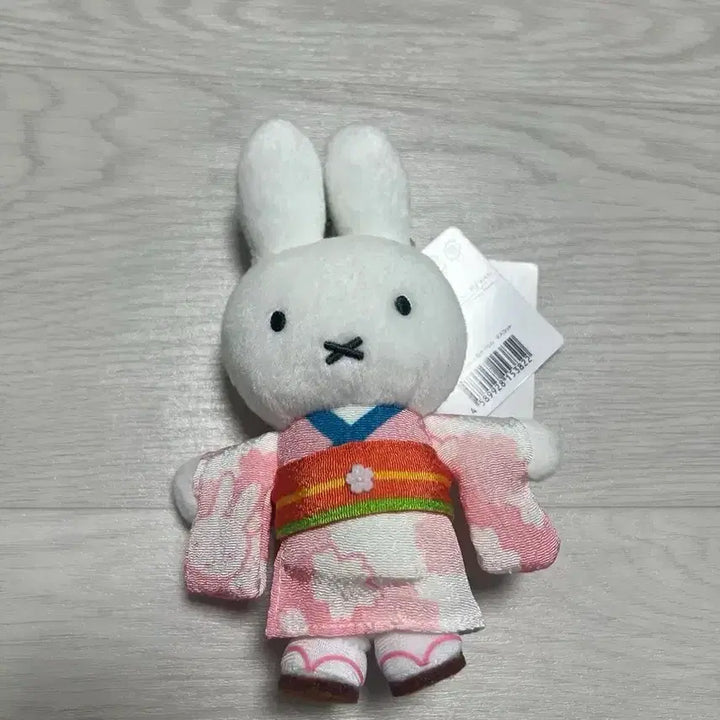 [BUNJANG] Kimono Miffy Keychain / 기모노 미피 키링