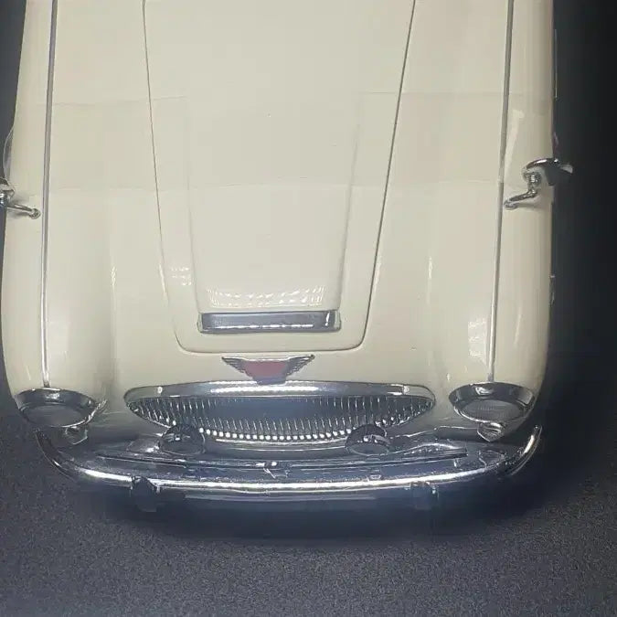[BUNJANG] Kyosho 1:18 Austin Healey 3000 MK-2 Diecast Model (Green/White) / 1:18 다이캐스트 교쇼 Austin Healey 3000 MK-2