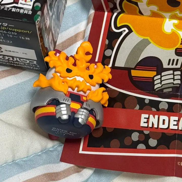 [BUNJANG] My Hero Academia Endeavor Megacats Figure / 나히아 엔데버 메가캣 단순전시 피규어 히로아카
