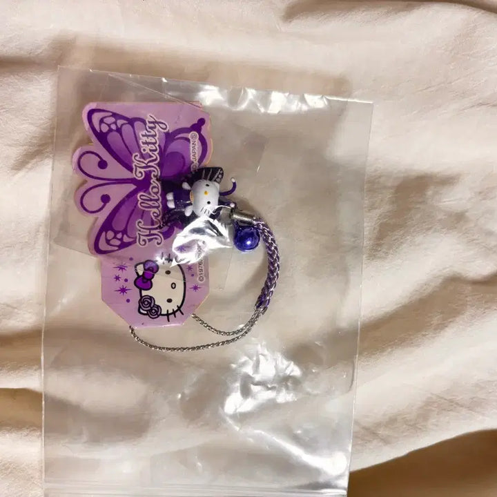 [BUNJANG] Butterfly Kitty Keyring Strap / 나비키티 키링 스트랩 판매