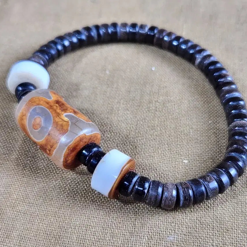 [BUNJANG] Handmade Bracelet with Cheonju and Ox Horn Beads / 천주와 우각비즈를 끼워만든 팔찌