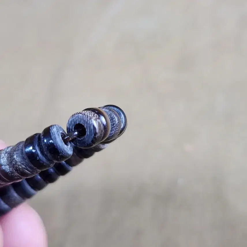 [BUNJANG] Handmade Bracelet with Cheonju and Ox Horn Beads / 천주와 우각비즈를 끼워만든 팔찌
