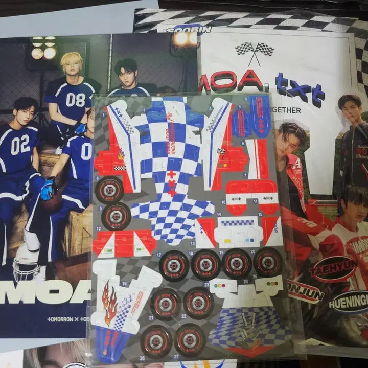 [BUNJANG] TXT Membership Photobook Bundle Set / 투바투 멤버십 포토북3권+ 가방굿즈 일괄 TXT 가방굿즈 스트랩가방