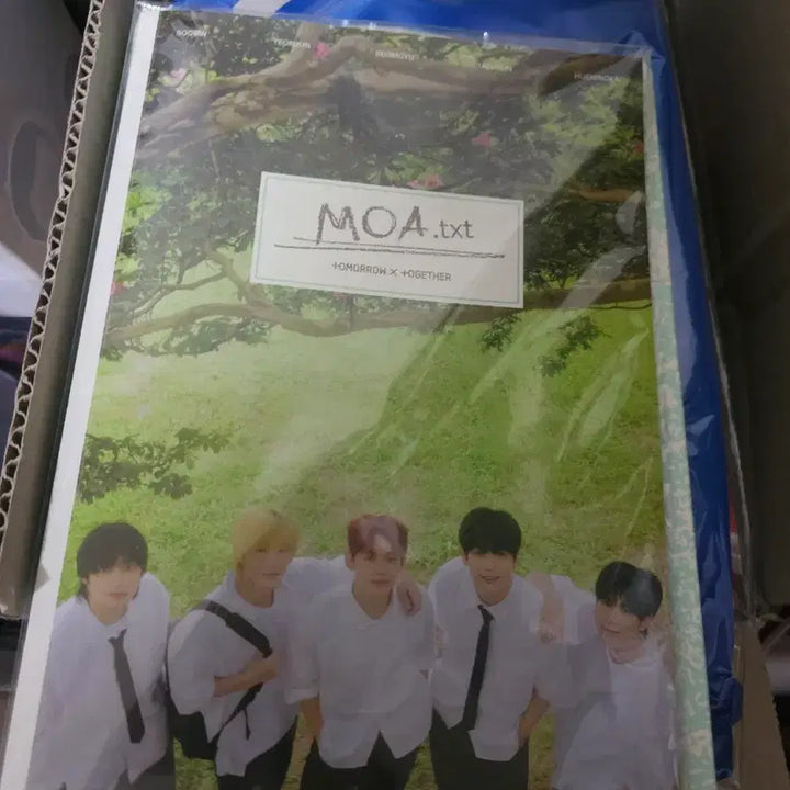 [BUNJANG] TXT Membership Photobook Bundle Set / 투바투 멤버십 포토북3권+ 가방굿즈 일괄 TXT 가방굿즈 스트랩가방