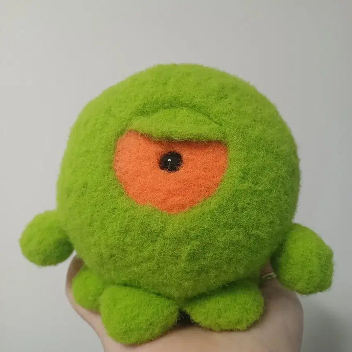 [BUNJANG] Lee Chul-heon Isekai Illusion Hunter Leaming Knitted Doll / 이착헌 이세계 착각 헌터 인형 레밍 뜨개인형