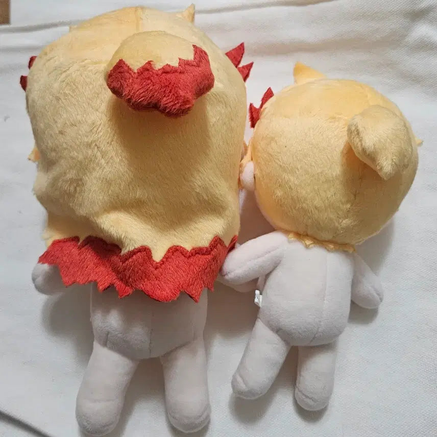 [BUNJANG] Demon Slayer Kyojuro Rengoku &amp; Senjuro Rengoku 20cm and 15cm Unofficial Plush Doll Set with Outfits / 귀멸의칼날 렌고쿠 쿄쥬로 센쥬로 비공식 20cm 인형 세트 옷 포함