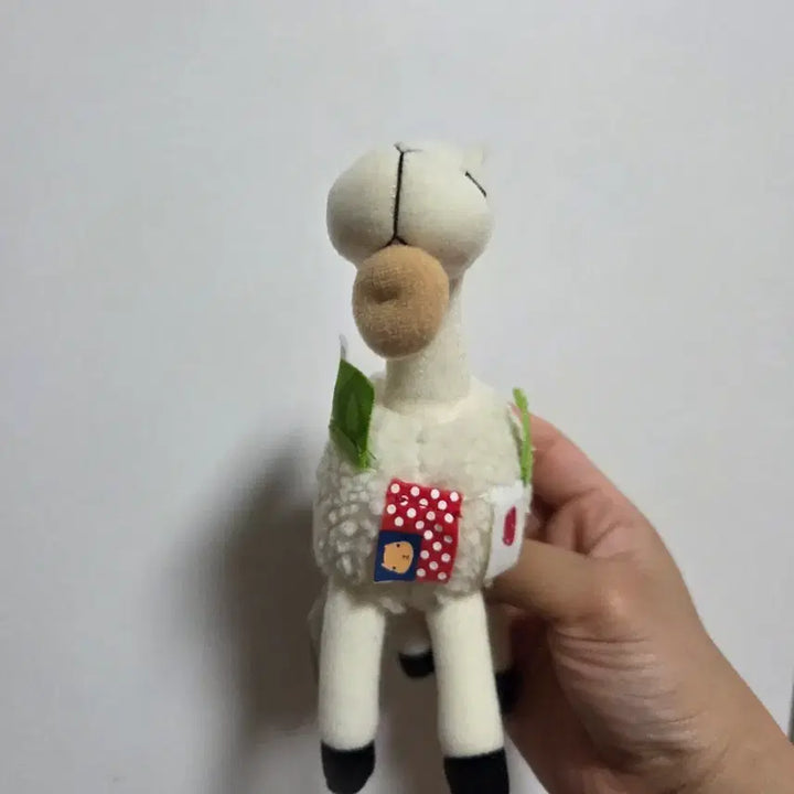 [BUNJANG] Vintage Toy Character Goods Classic Cartoon Doll San-X Kapibarasan Alpaca Festival / 빈티지 토이 캐릭터 굿즈 고전 만화 인형 산엑스 카피바라상 알파카 축제