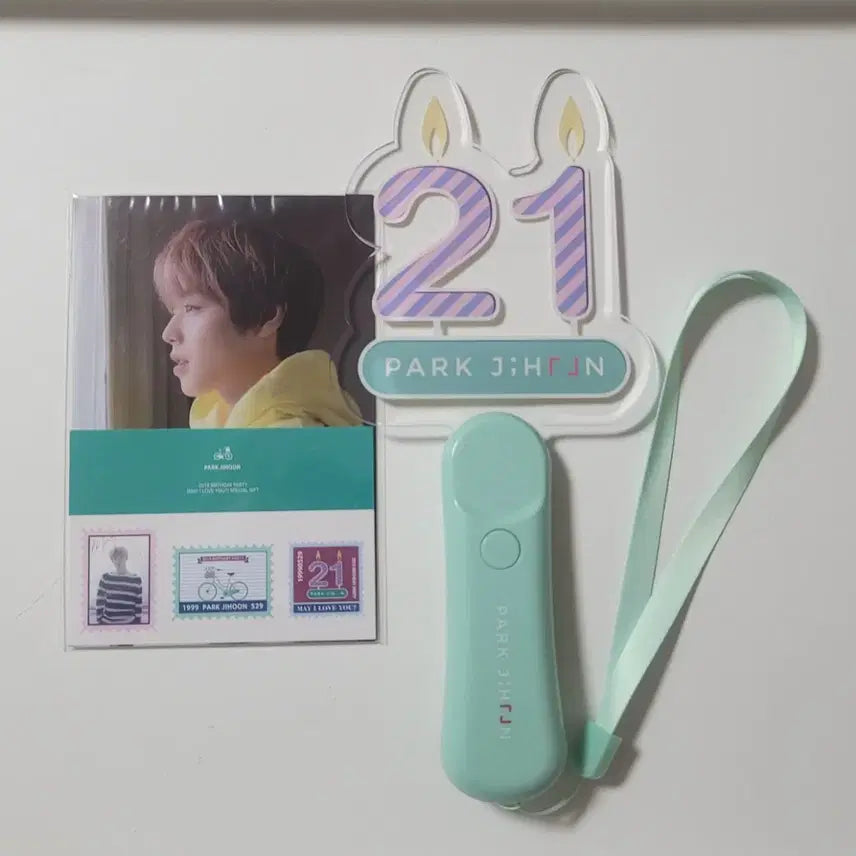 [BUNJANG] Park Jihoon Lightstick, Mini Lightstick, Birthday Lightstick, Beaded Charm / 박지훈응원봉 뽑봉+미니뽑봉+생일응원봉