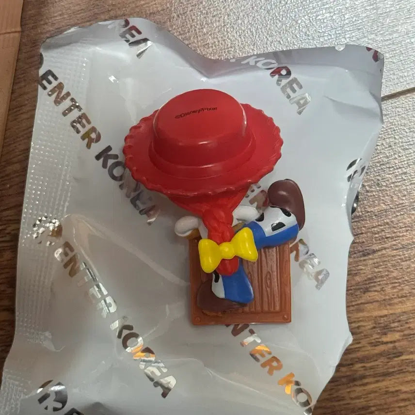 [BUNJANG] Toy Story Hyper Jessie Adventure Crew Peekaboo Figure (Unused) / 미사용) 토이스토리 히퍼 제시 어드벤처 크루 까꿍 피규어