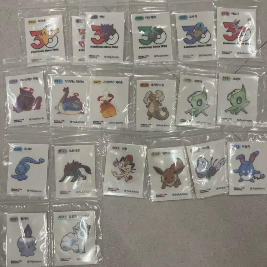 [BUNJANG] Pokemon 30th Anniversary Sticker / 포켓몬스터 30주년 띠부실