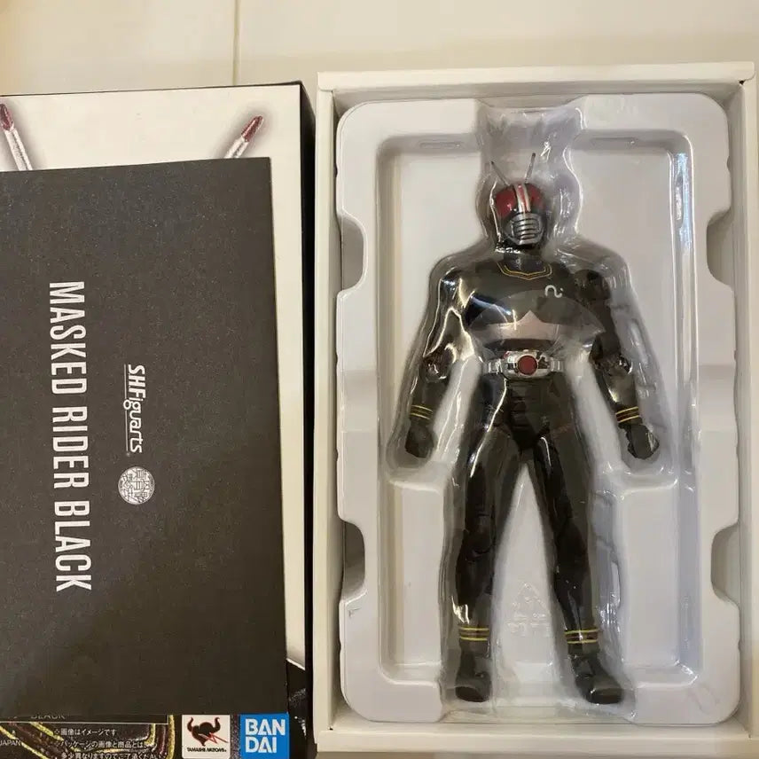 [BUNJANG] Tamashii Nations S.H.Figuarts Kamen Rider Black / Shadow Moon / SHF 진골조제법 가면라이더 블랙/쉐도우문 판매합니다