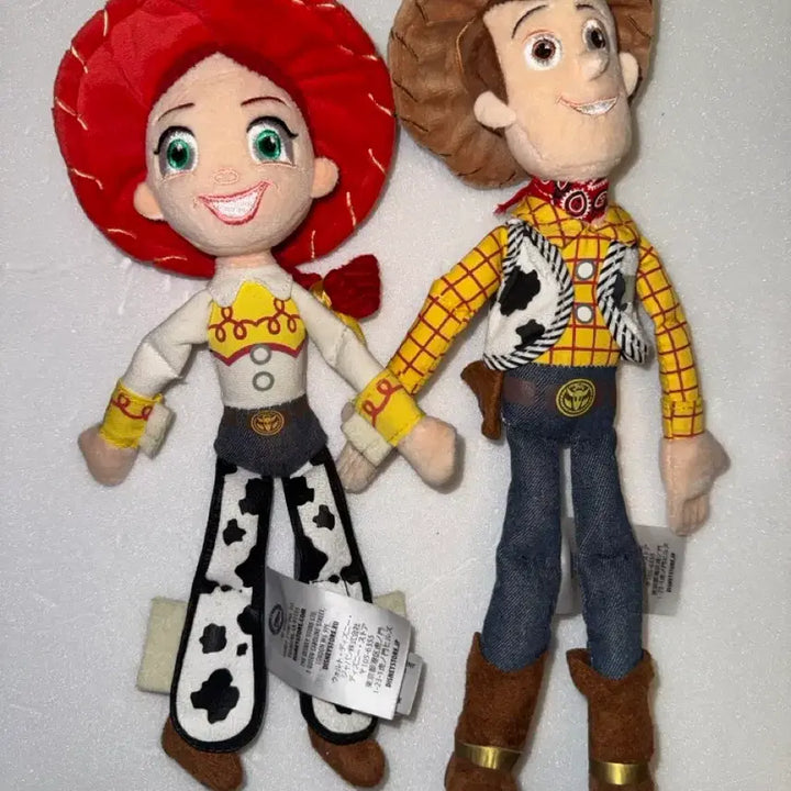 [BUNJANG] Disney Pixar Woody &amp; Jessie Plush Dolls - Disneyland / 토이스토리 우디 제시 봉제인형 디즈니랜드